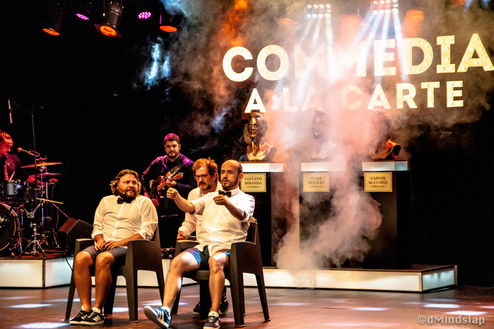 Commedia à la Carte